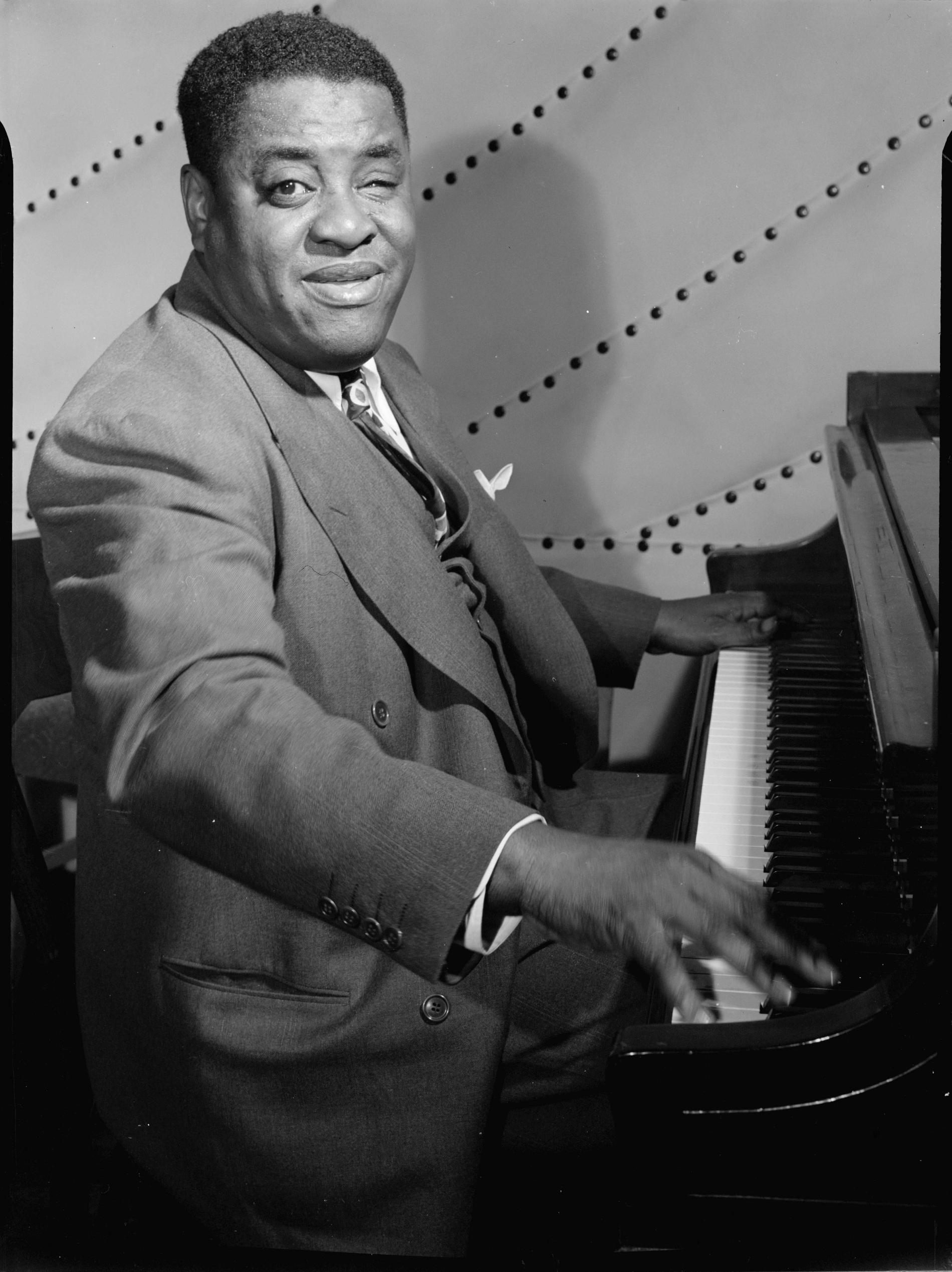 Art Tatum at the piano