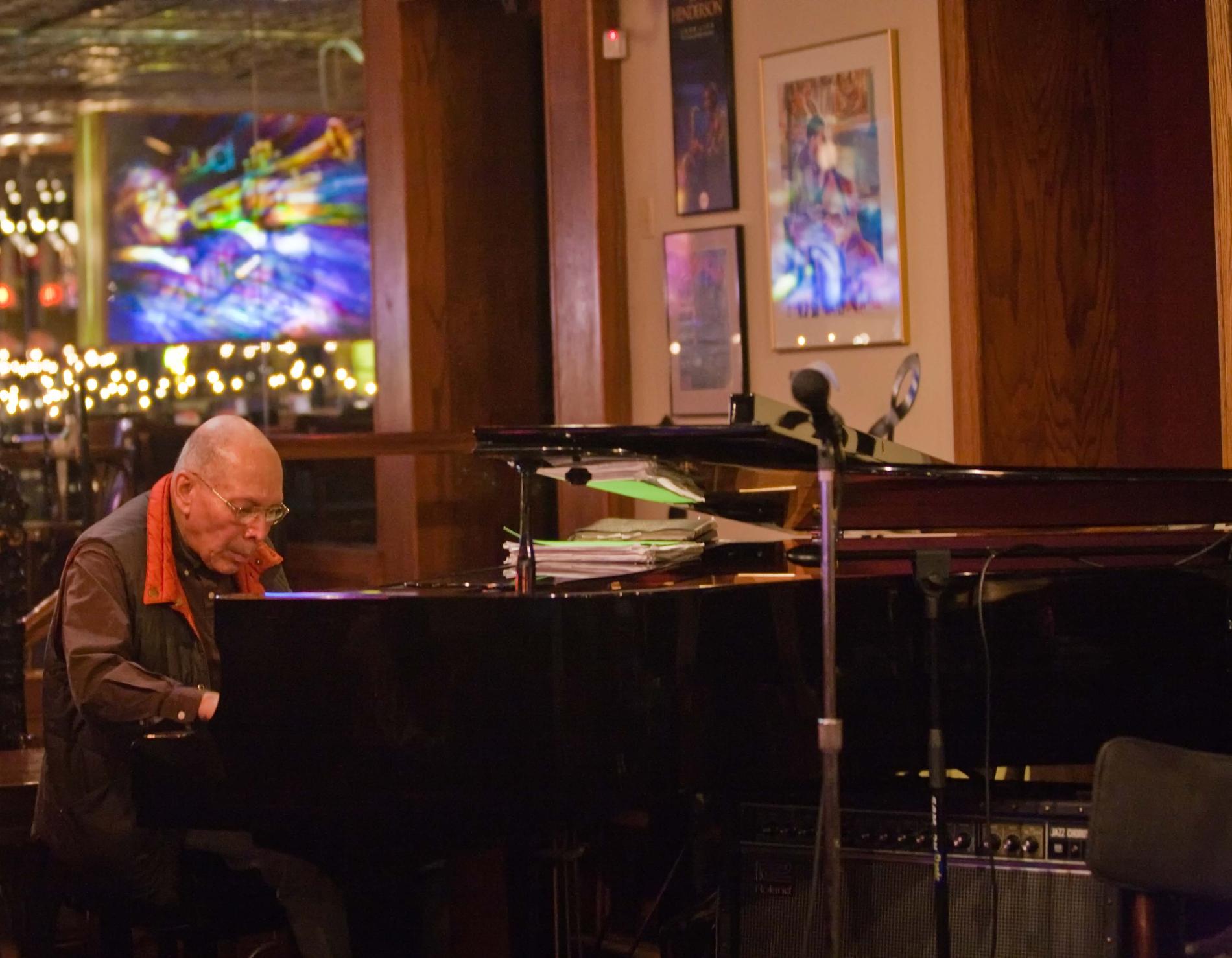 Claude Black at Murphy&rsquo;s Place