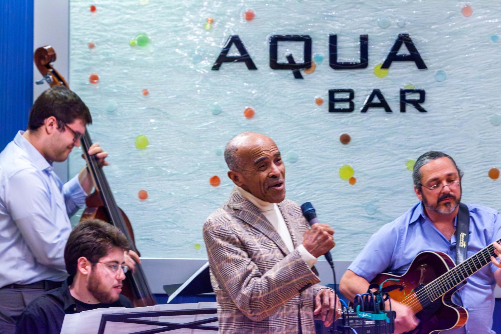 Jon Hendricks at the Aqua Bar